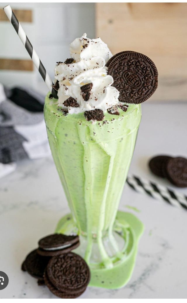 Oreo Mint Milkshake.